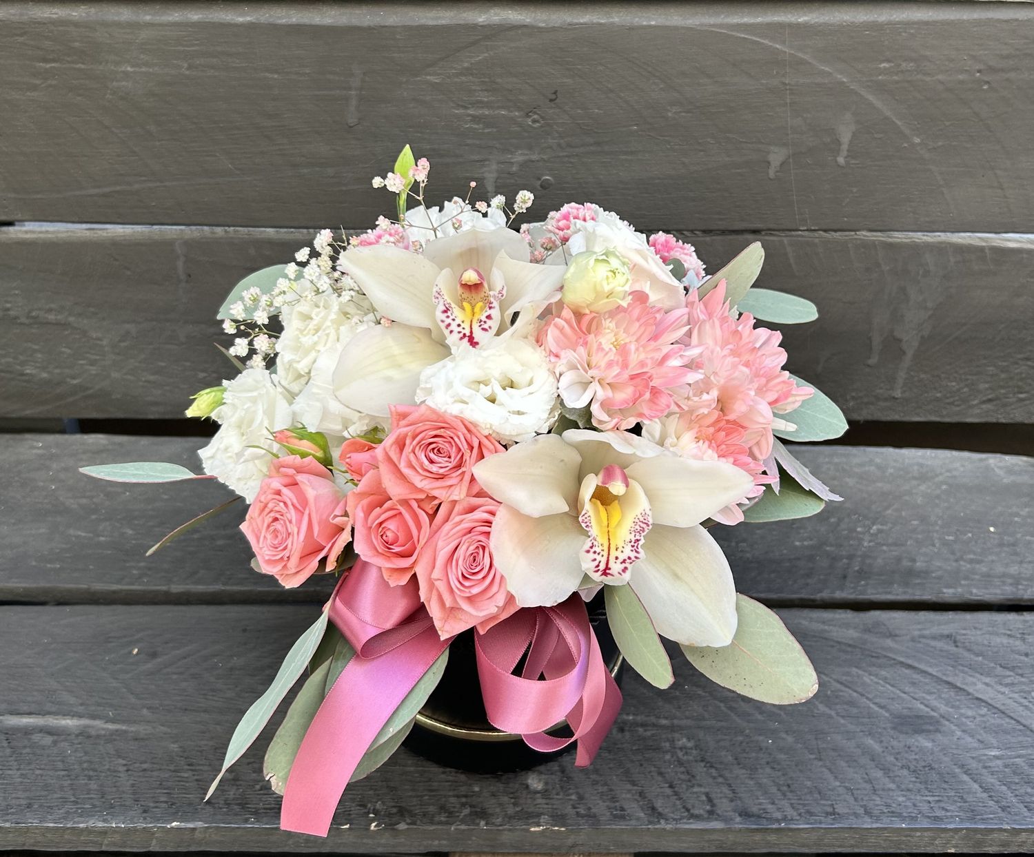 M01 - Mixed Flowers in a box