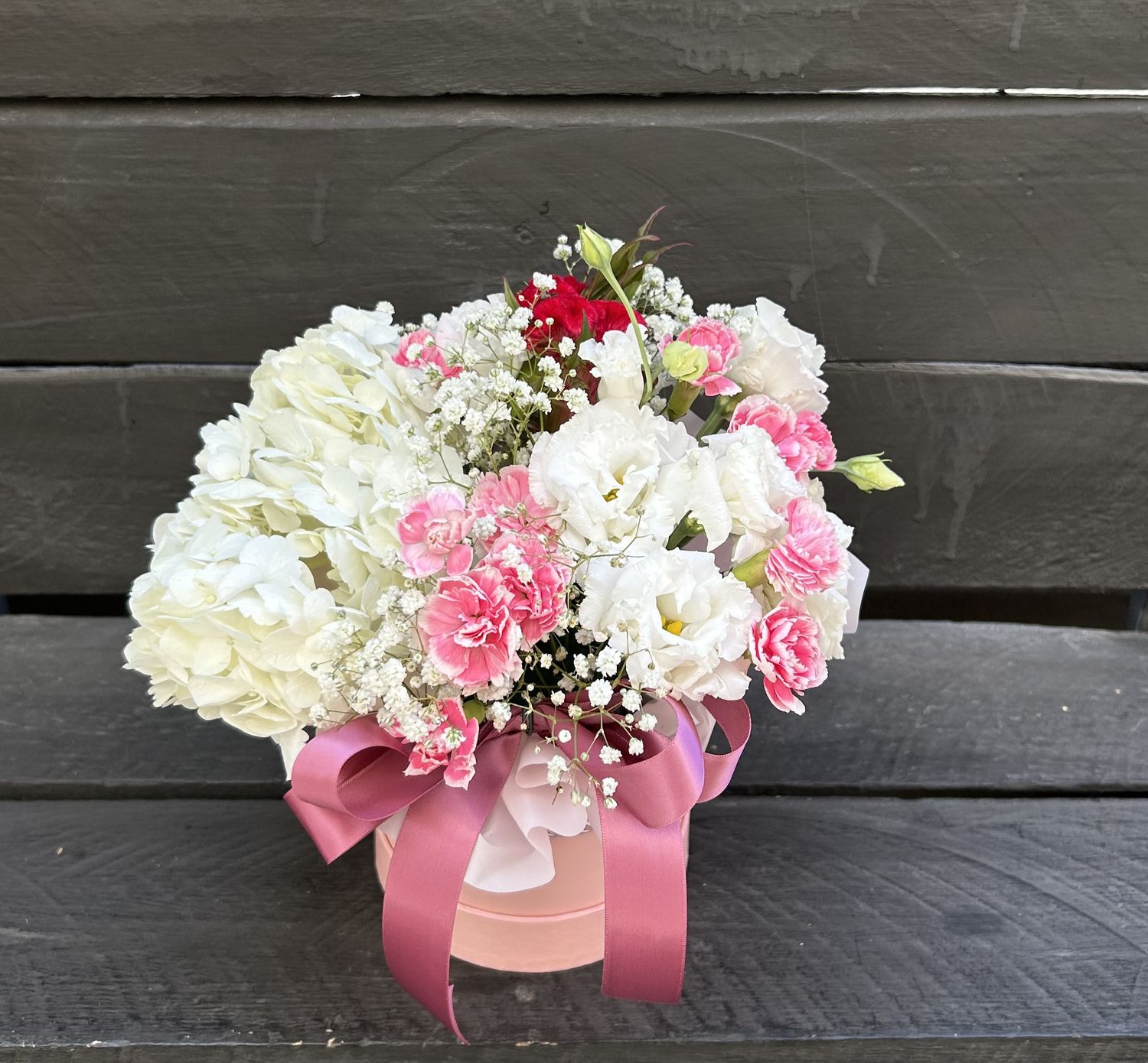 M02 - Mixed Flowers in a box