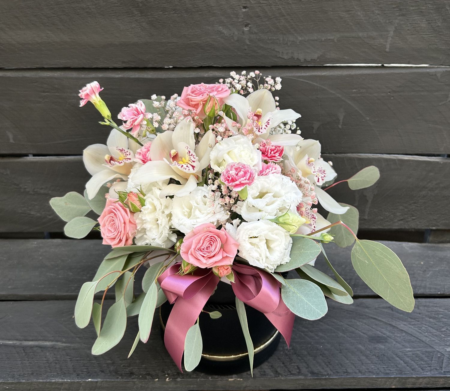 M07 - Mixed Flowers in a box