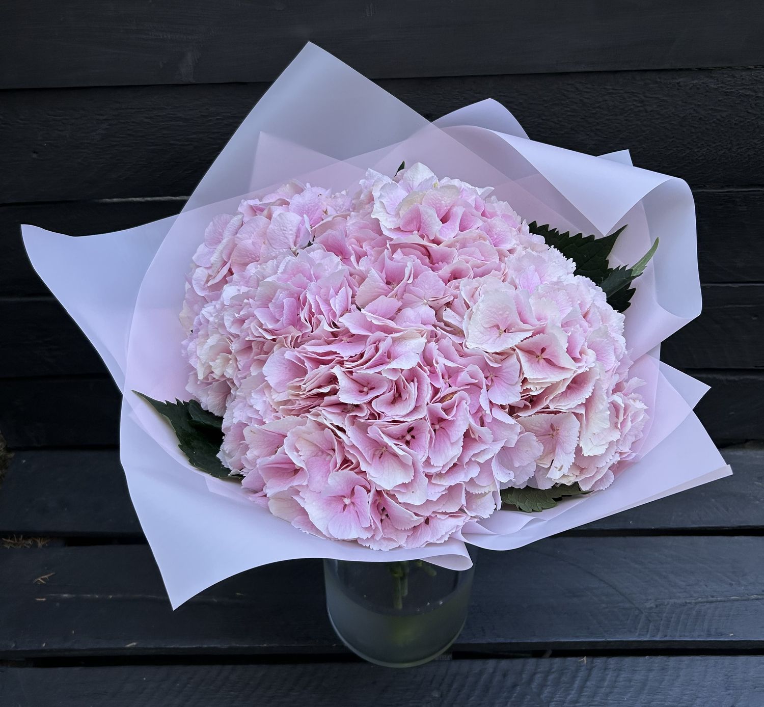 B07 - 5 Pink Hydrangeas Bouquet