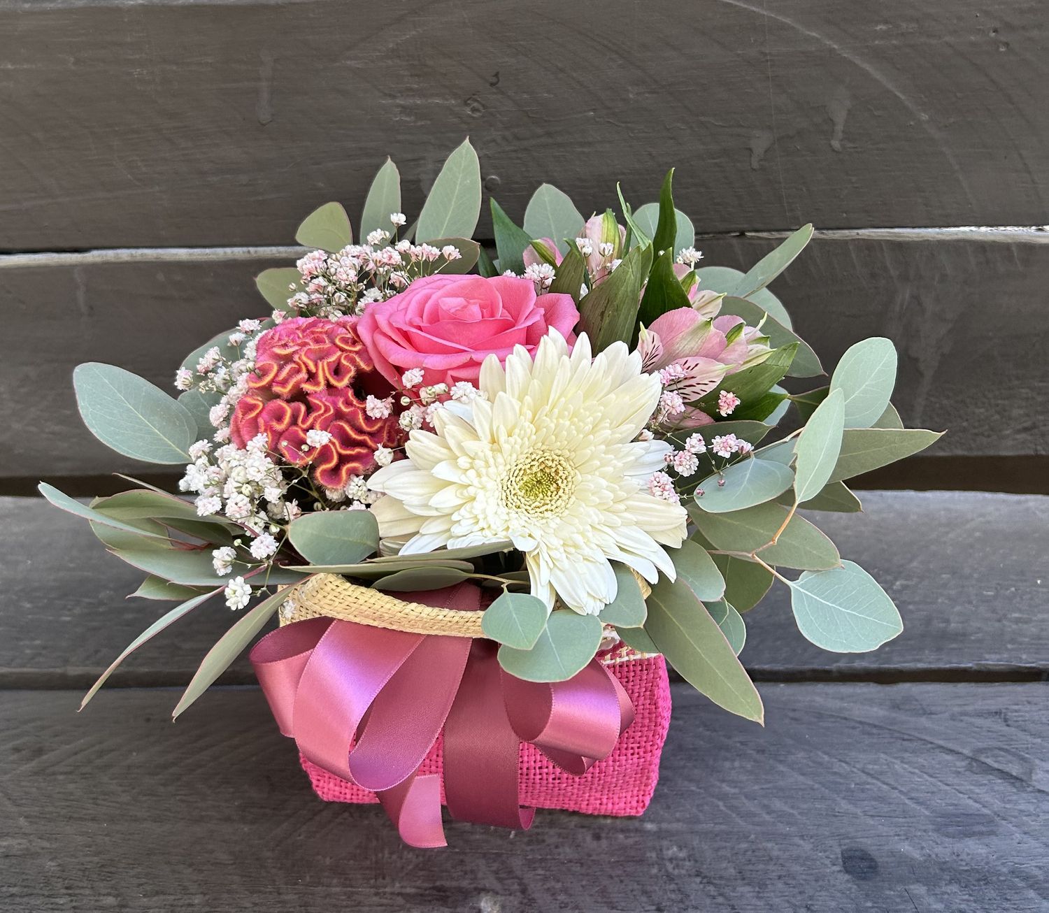 M01 - Mixed Flowers with bag