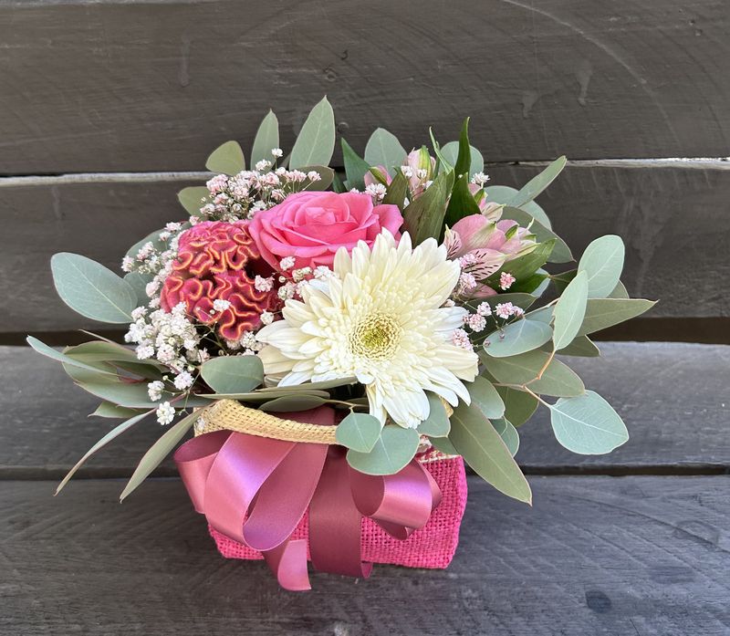 M01 - Mixed Flowers with bag