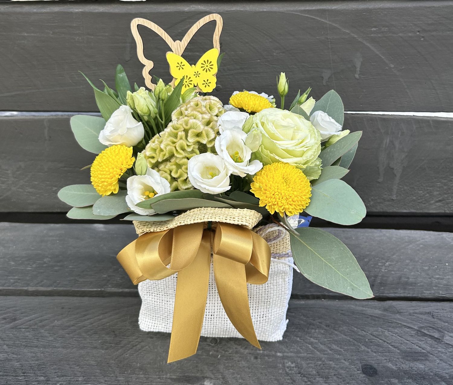 M03 - Mixed Flowers with bag