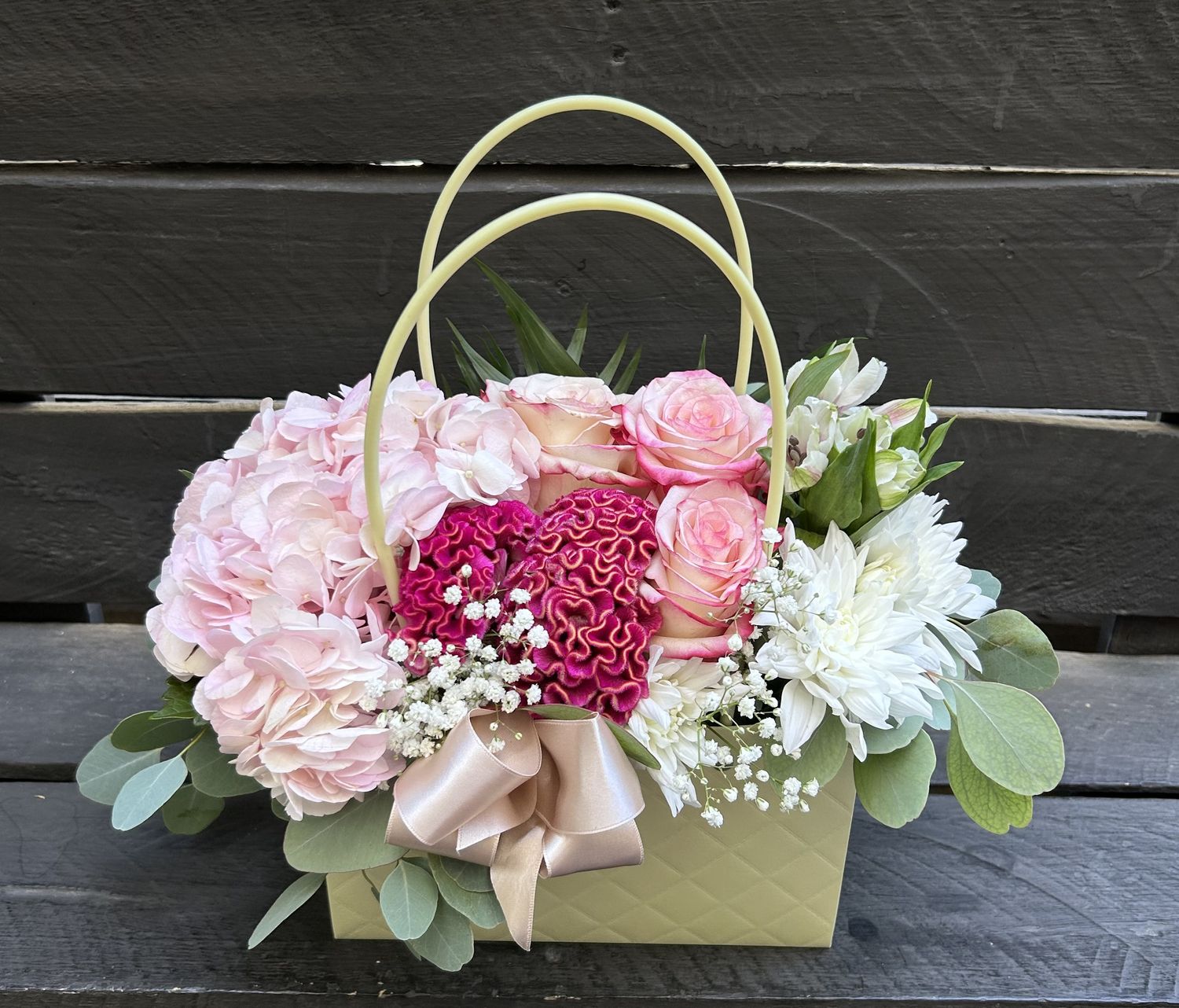 M10 - Mixed Flowers in a bag
