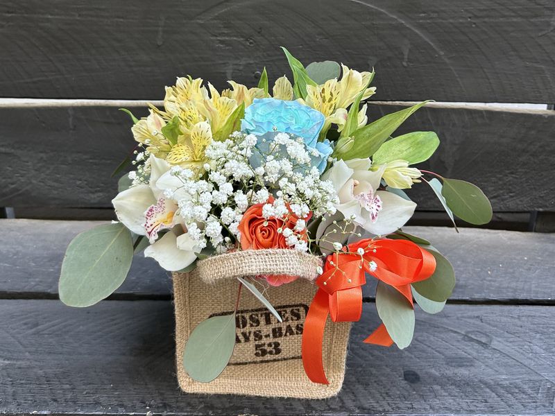 M02 - Mixed Flowers in a bag
