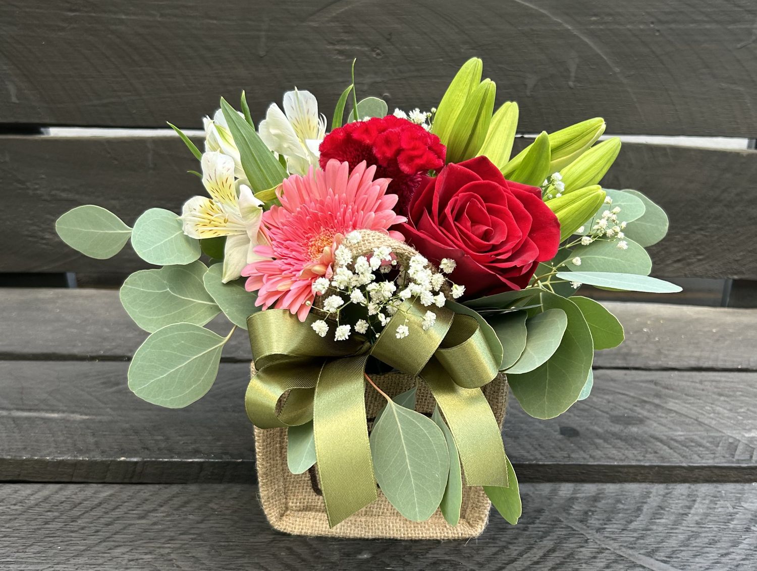 M05 - Mixed Flowers in a bag