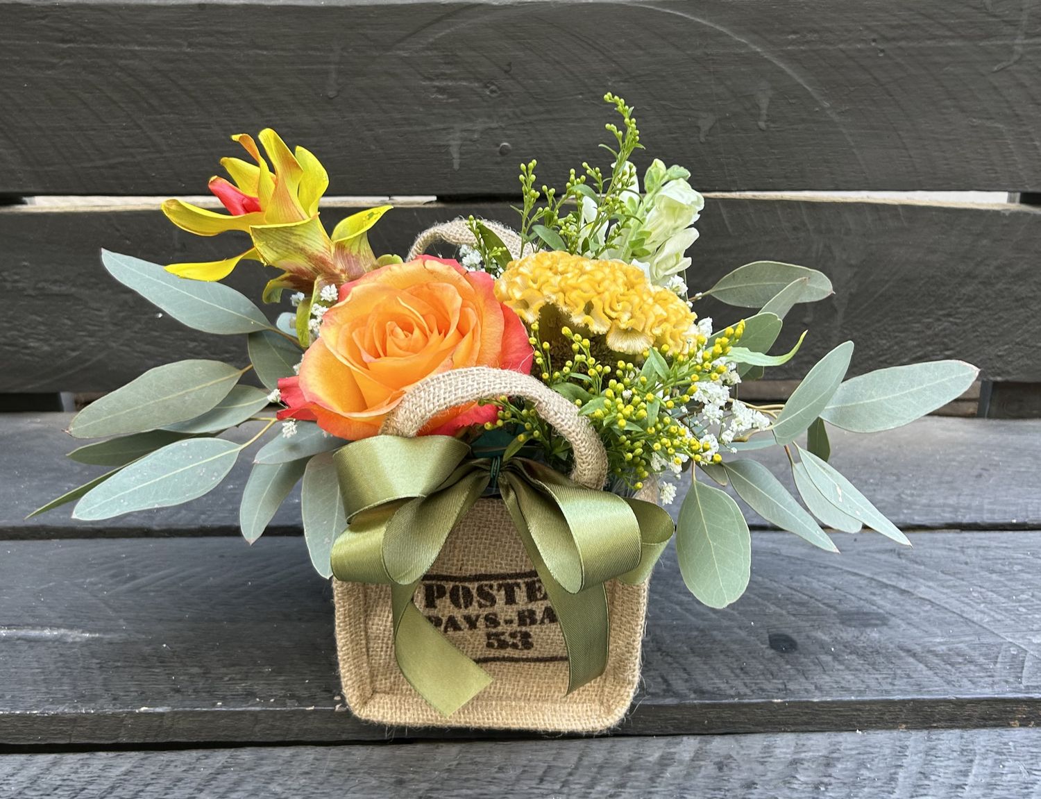 M11 - Mixed Flowers in a bag