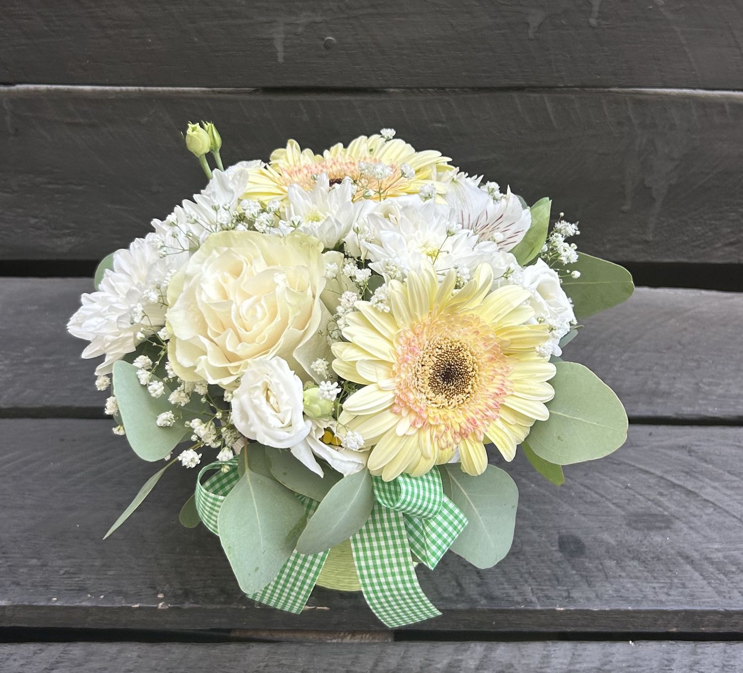 M02 - Mixed Flowers in a pot