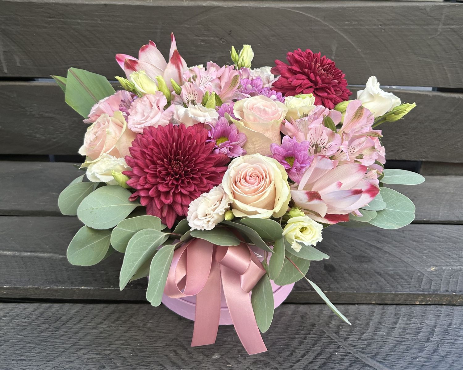 M13 - Mixed Flowers in a box