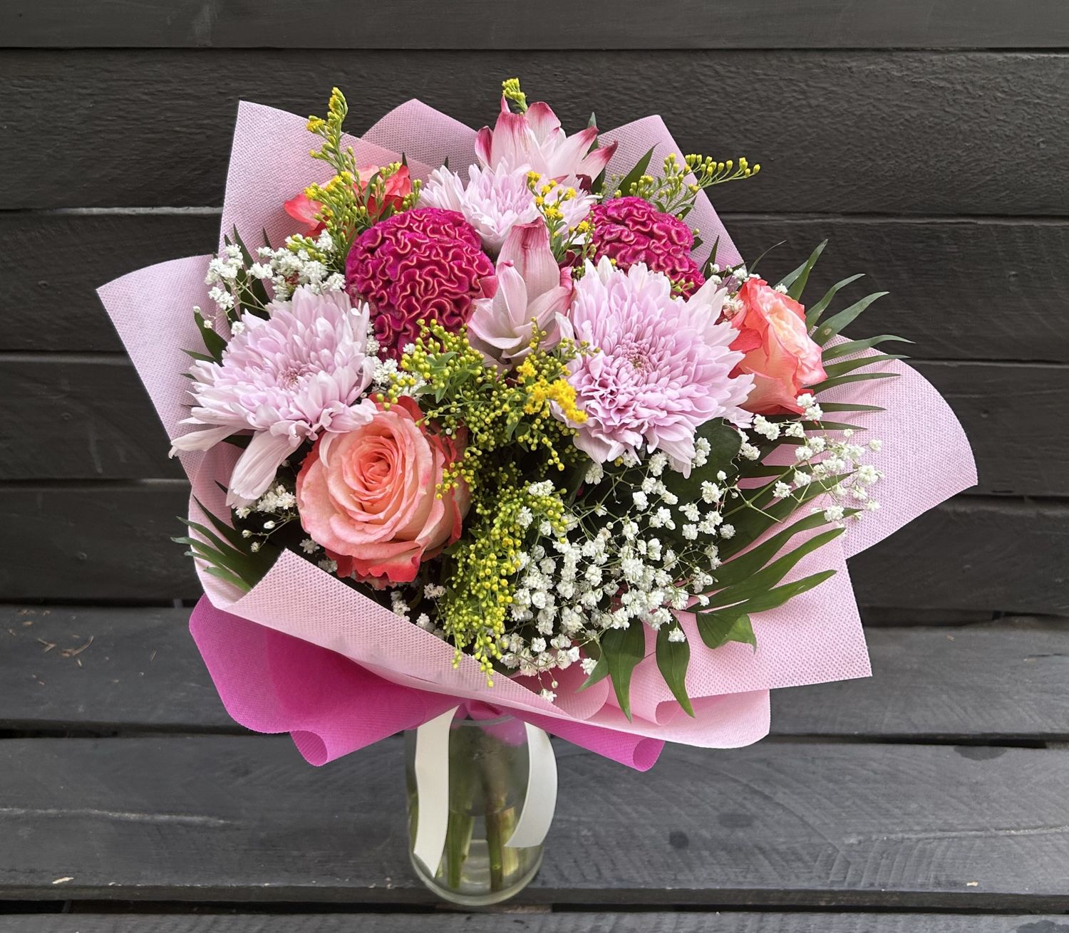 B03 - Mixed Flowers Bouquet