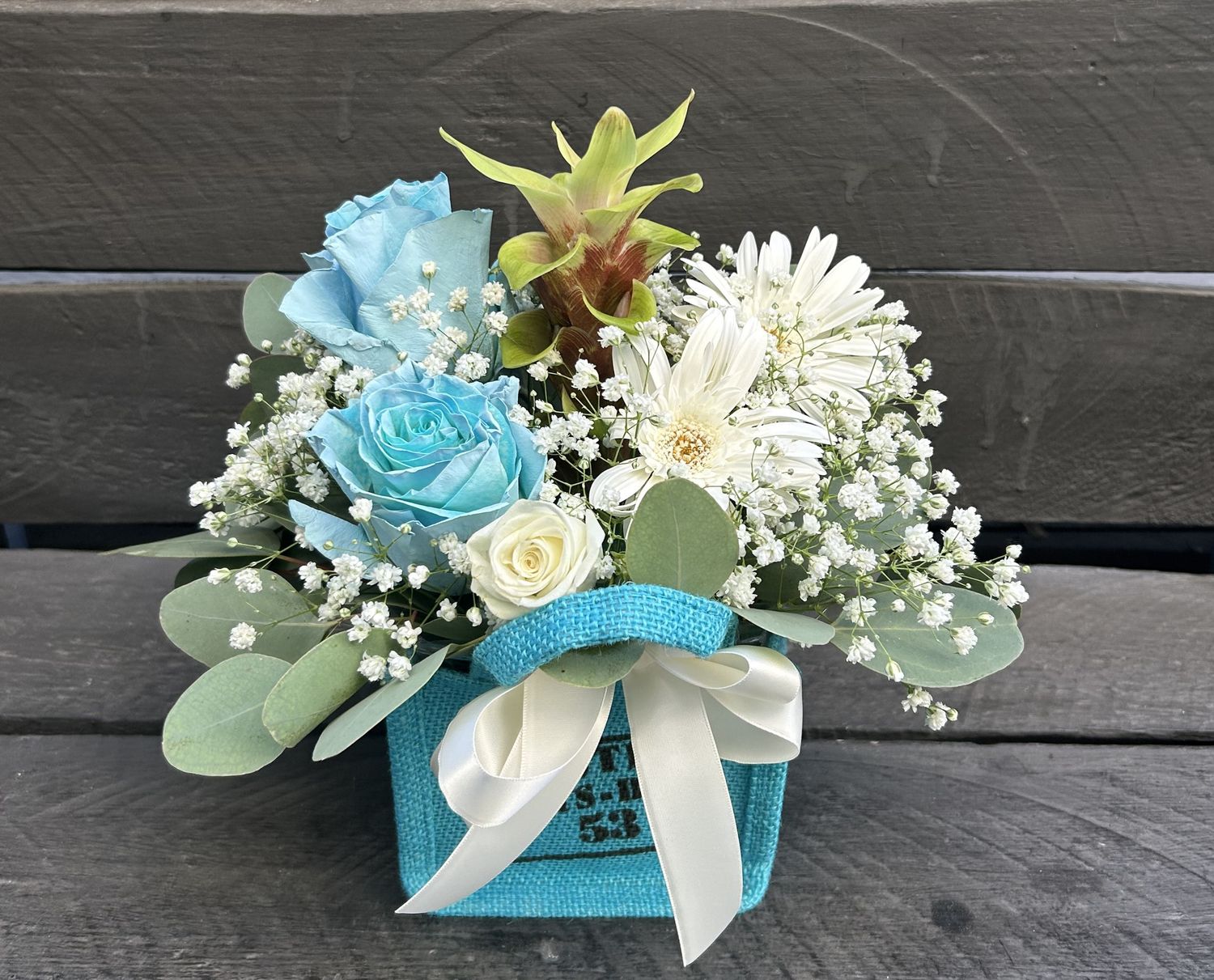 M17 - Mixed Flowers in a bag
