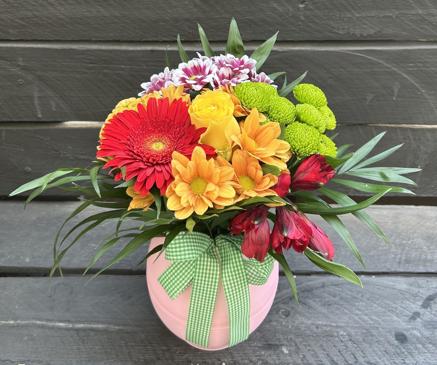 M13 - Mixed Flowers in a pot