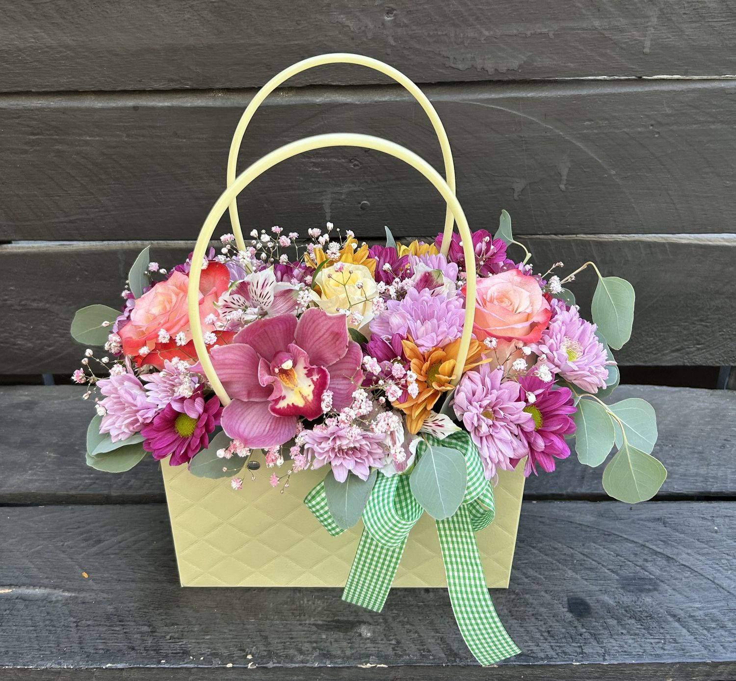 M10 - Mixed Flowers in a bag