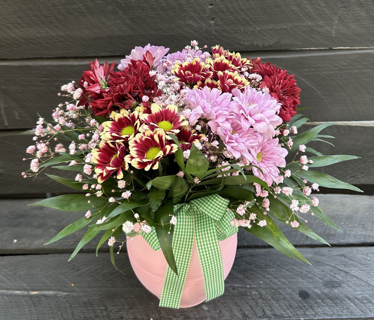 M06 - Chrysanthemum in a pot