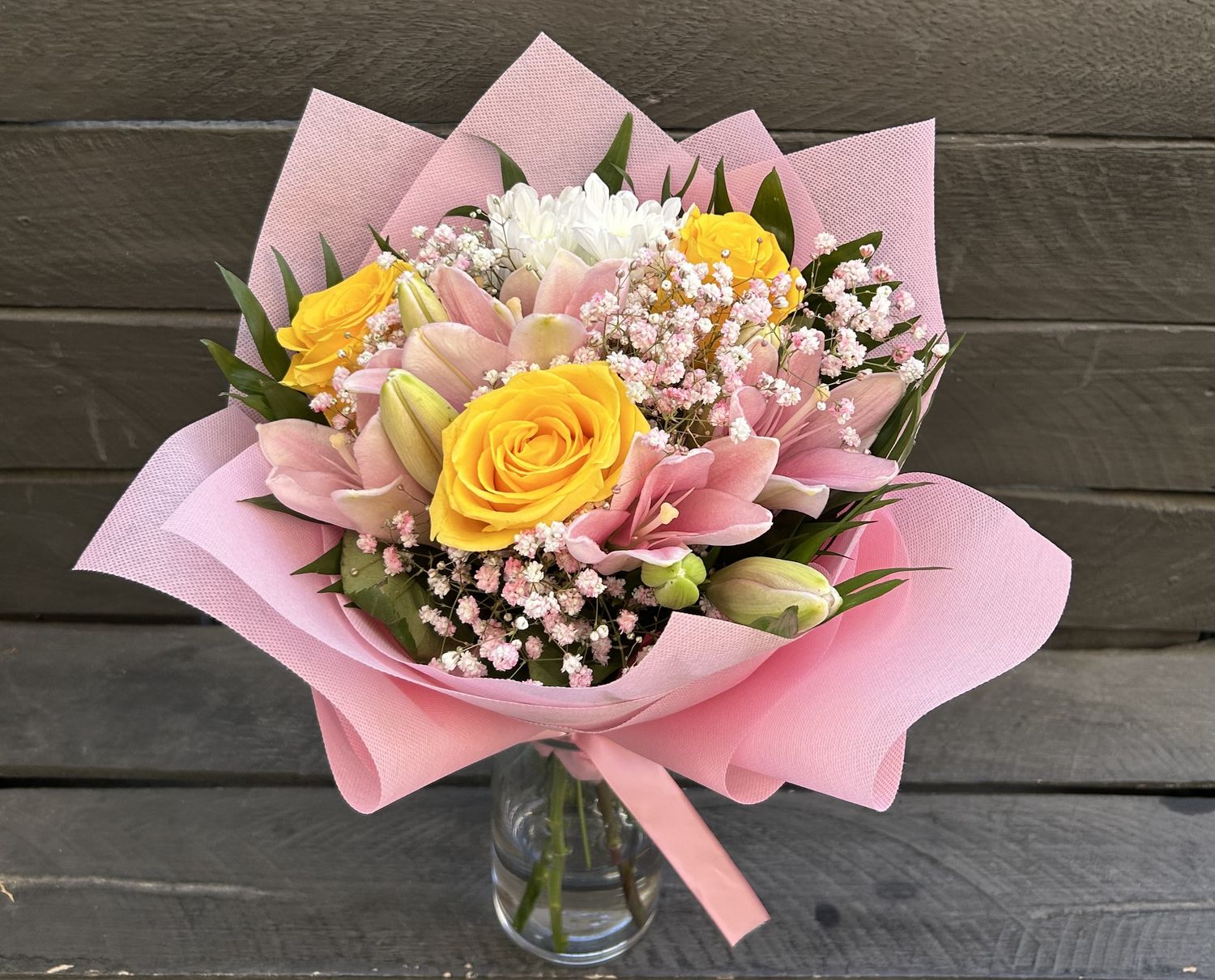 B01 - Mixed Flowers Bouquet