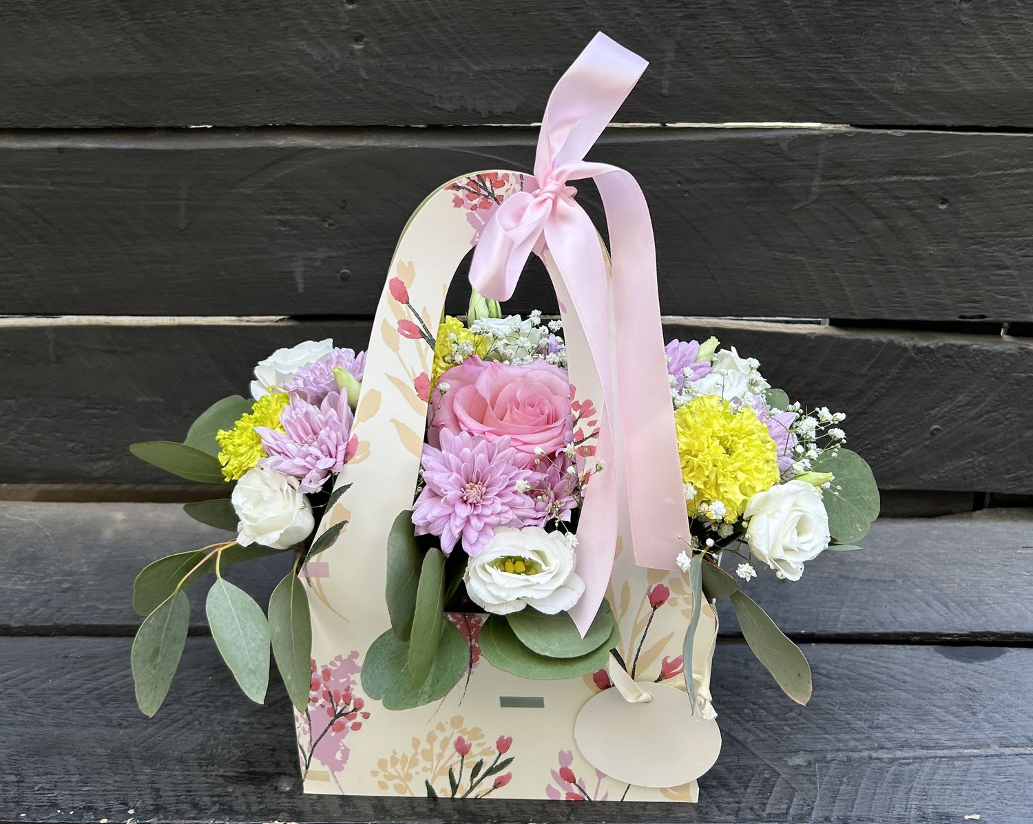 M03 - Mixed Flowers in a bag