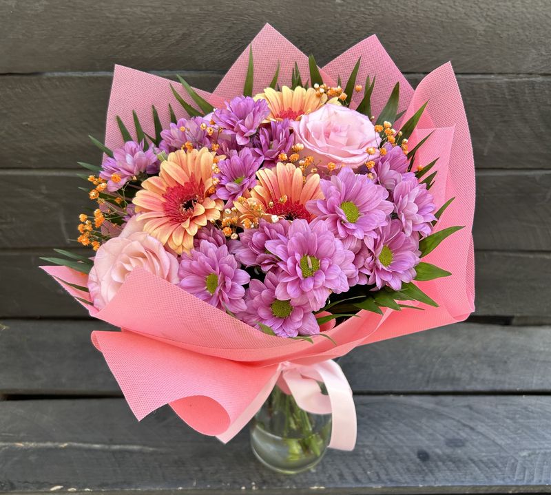 B01 - Mixed Flowers Bouquet
