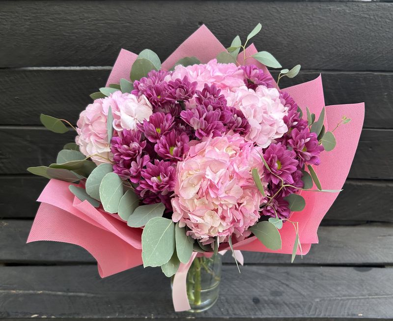 B08 - Mixed Flowers Bouquet