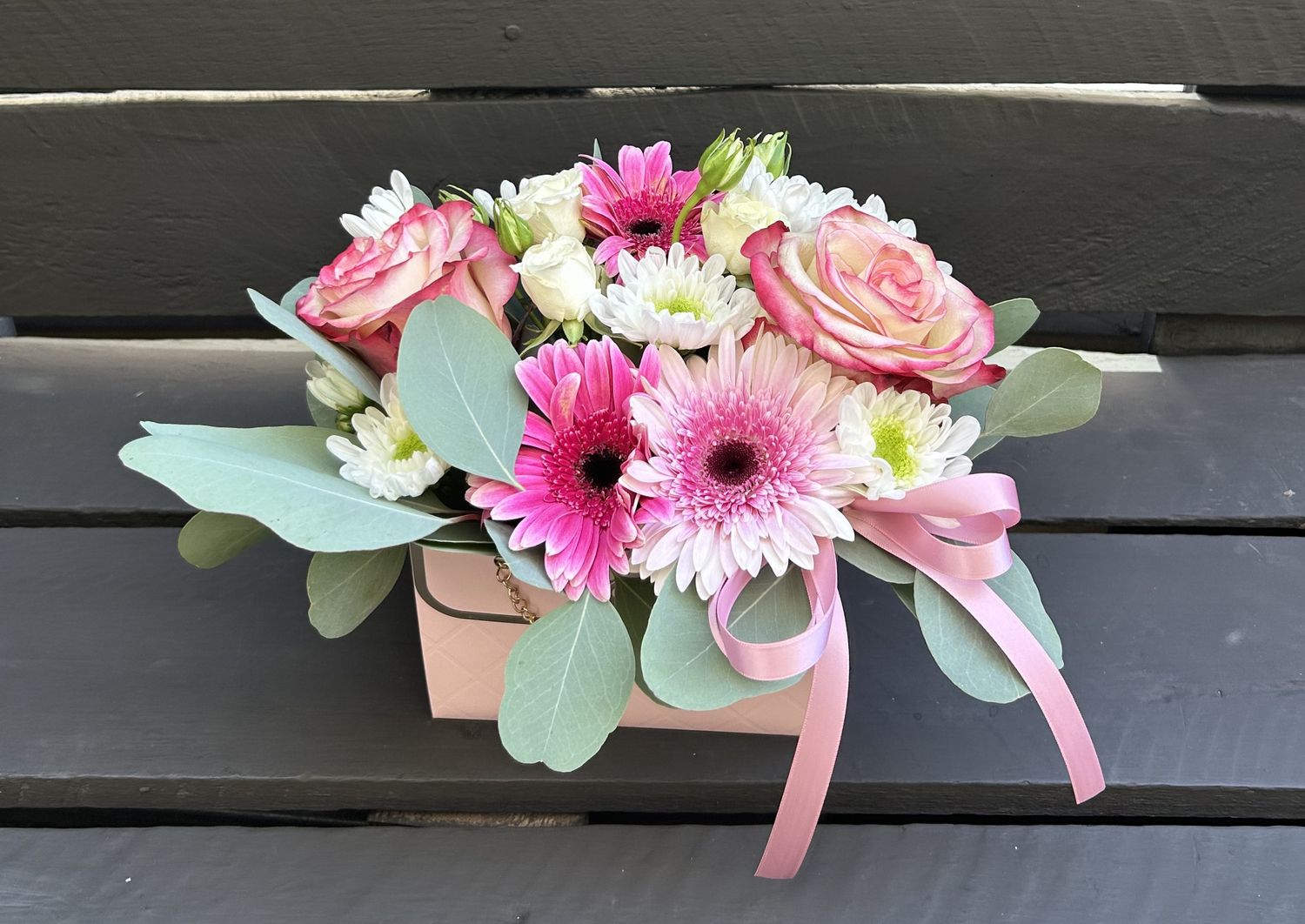 M03 - Mixed Flowers in a bag