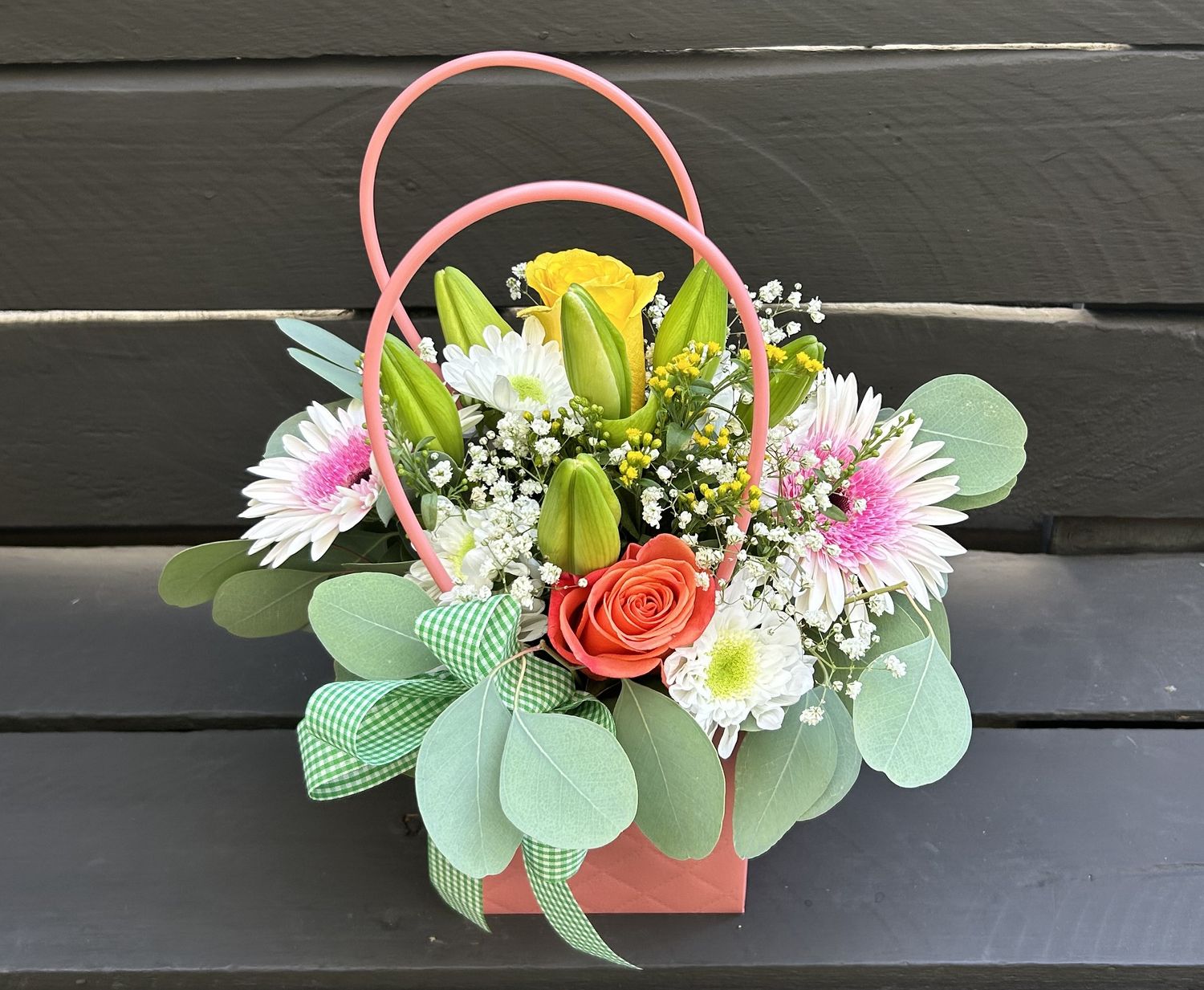 M05 - Mixed Flowers in a bag