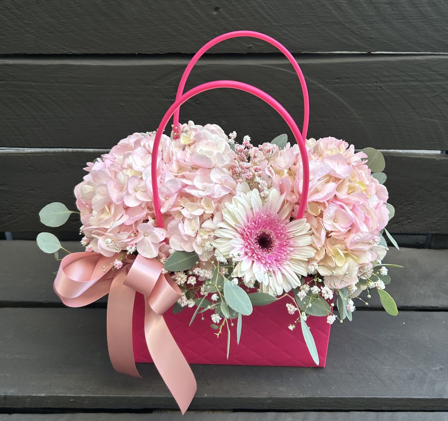 M07 - Mixed Flowers in a bag