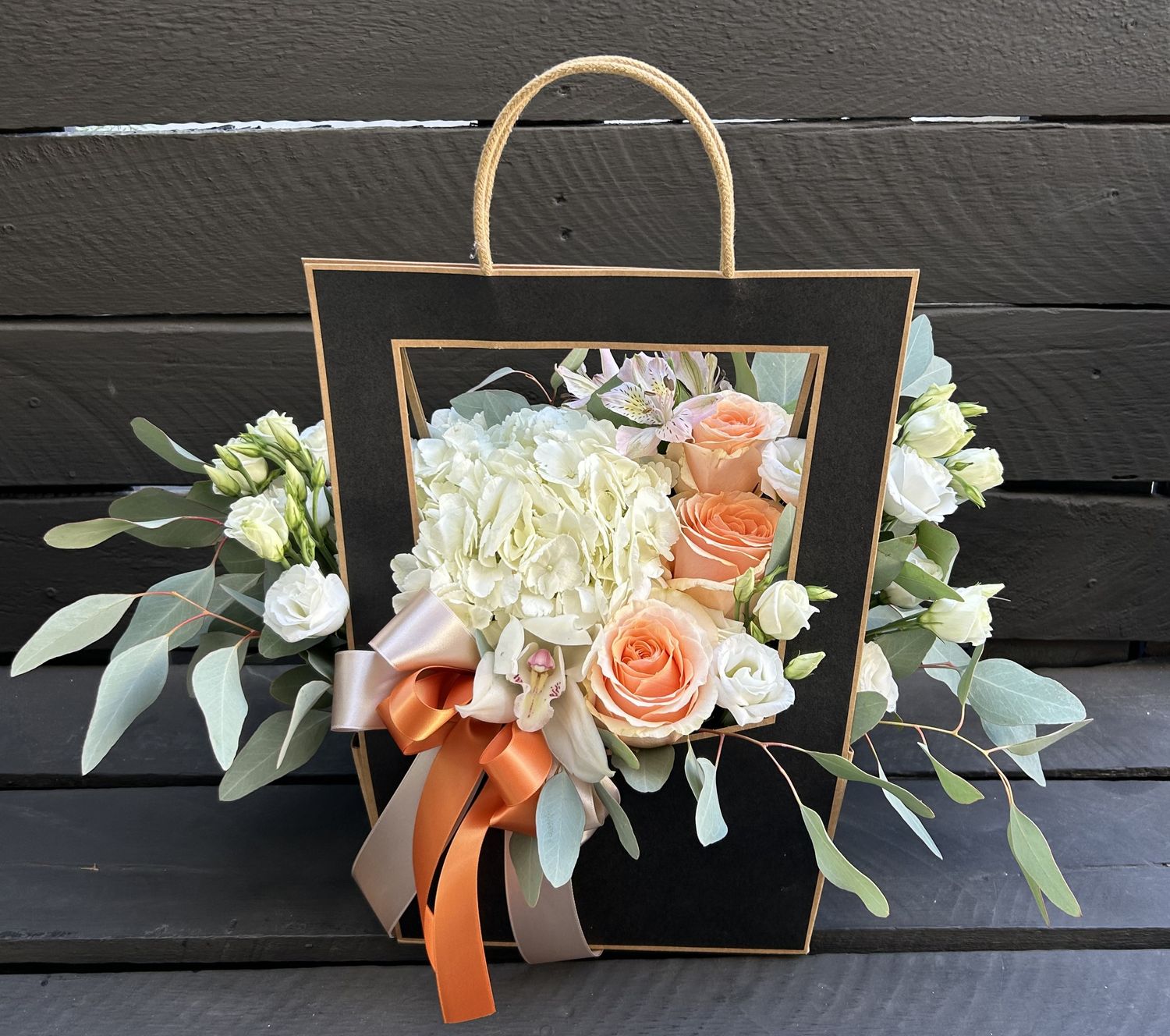 M01 - Mixed Flowers in a bag