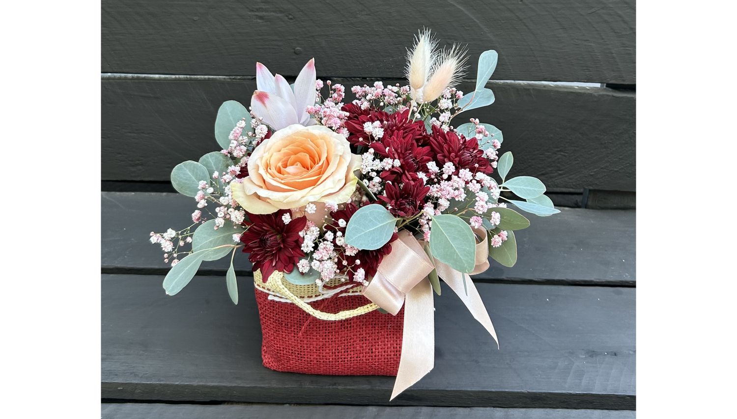 M08 - Mixed Flowers in a bag