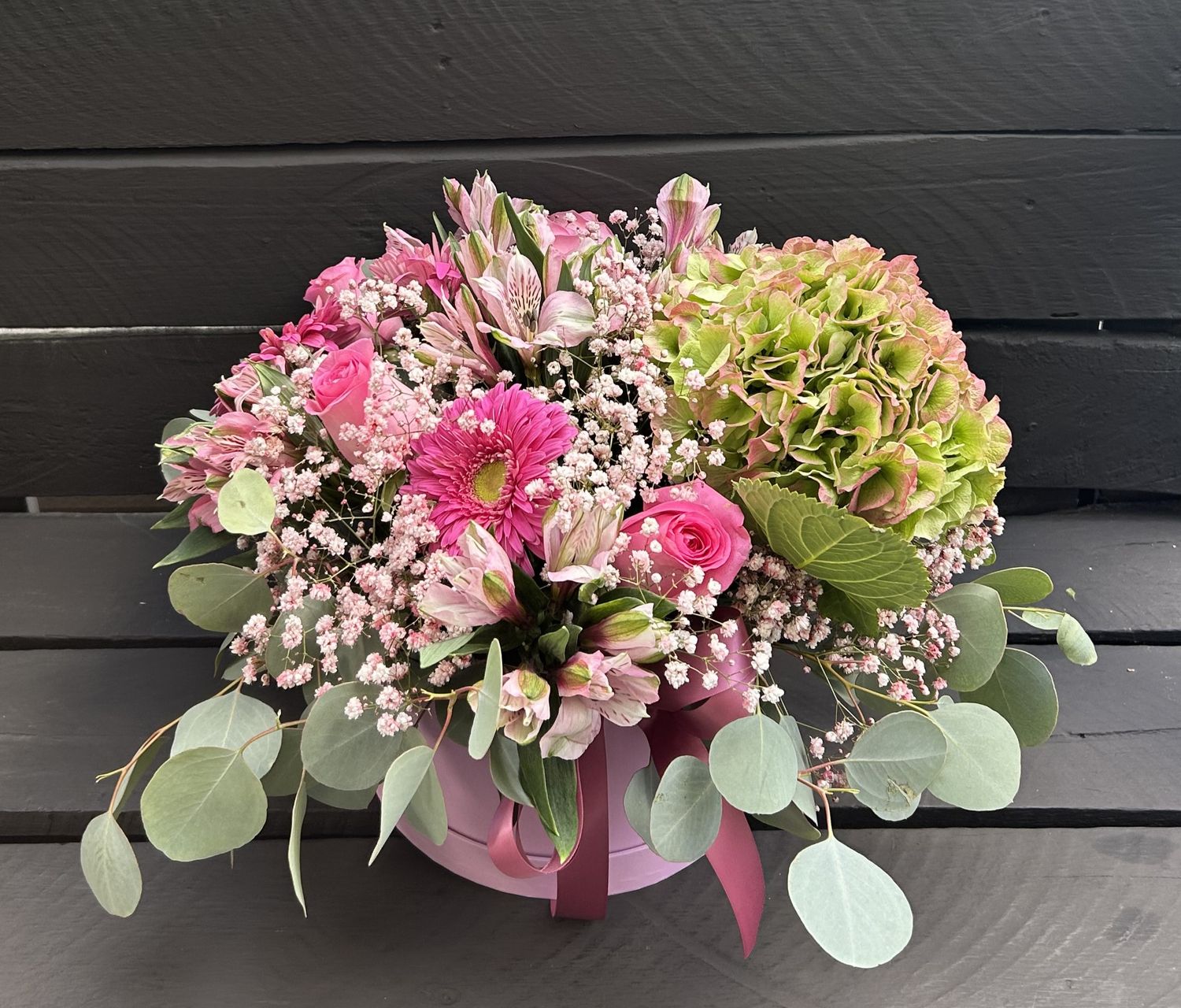M01 - Mixed Flowers in a box