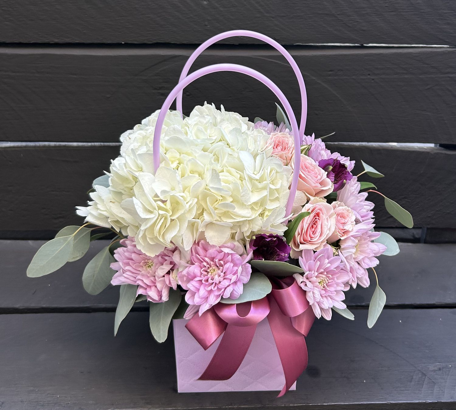 M02 - Mixed Flowers in a bag