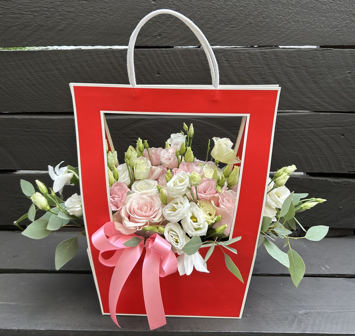 M07- Mixed Flowers in a bag