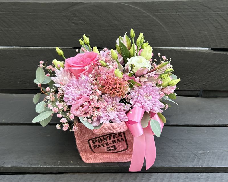M03 - Mixed Flowers in a bag
