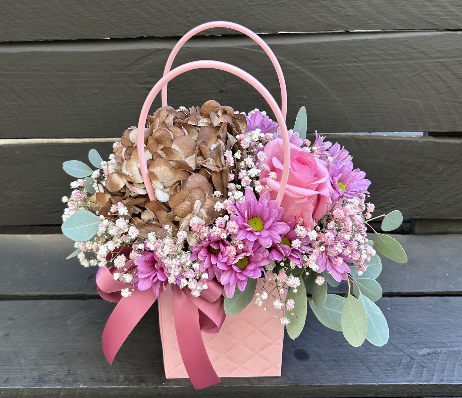 M16 - Mixed Flowers in a bag