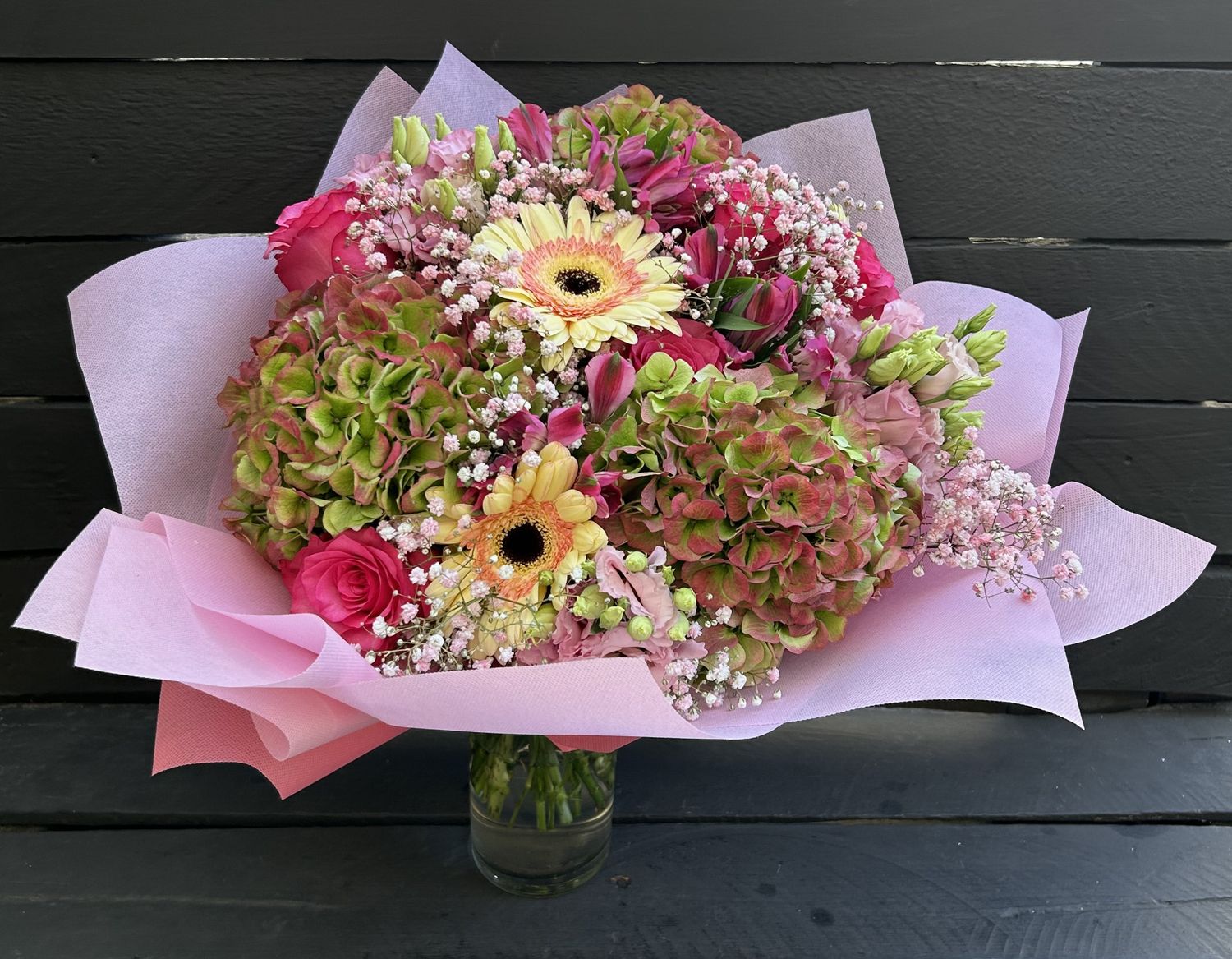 B09 - Mixed Flowers Bouquet