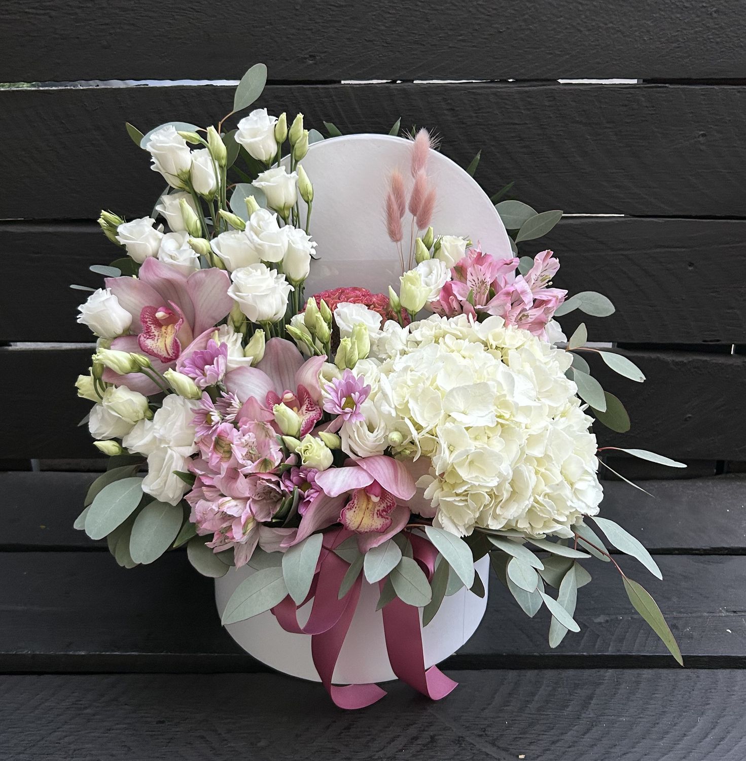 M10 - Mixed Flowers in a box