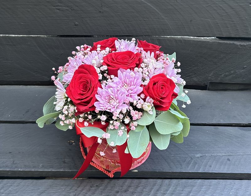 M10 - Mixed Flowers in a box