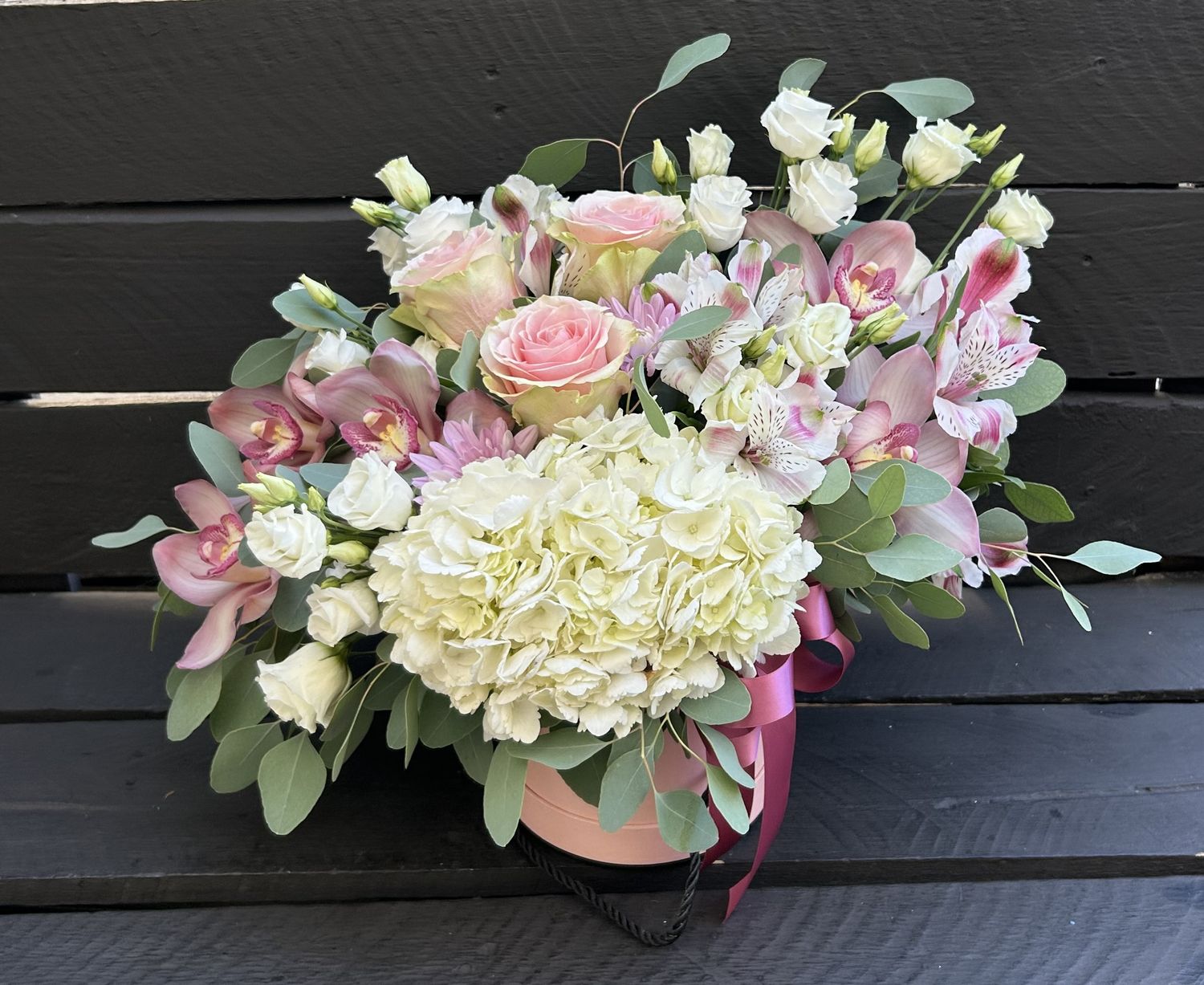 M14 - Mixed Flowers in a box