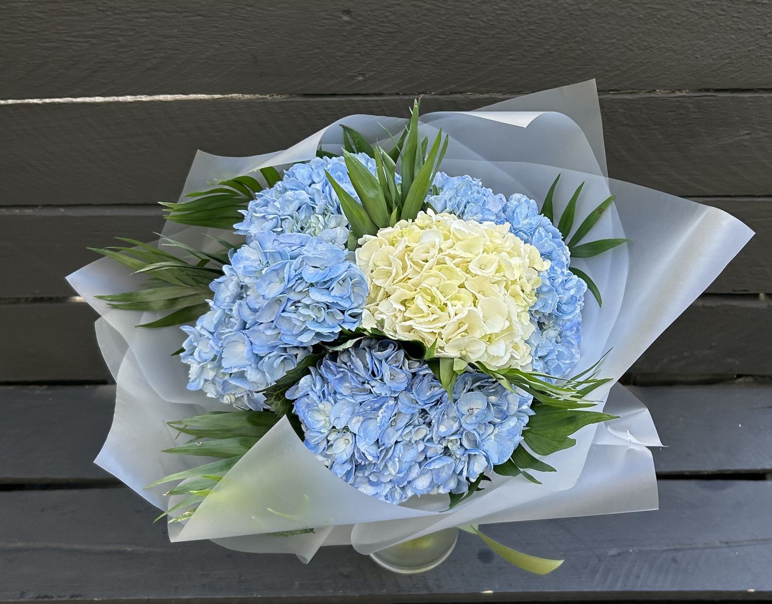 B05 - Mixed Flowers Bouquet