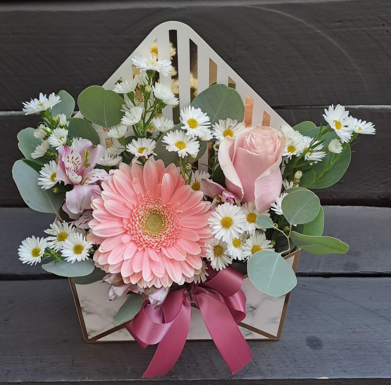 M04- Mixed Flowers in a letter box