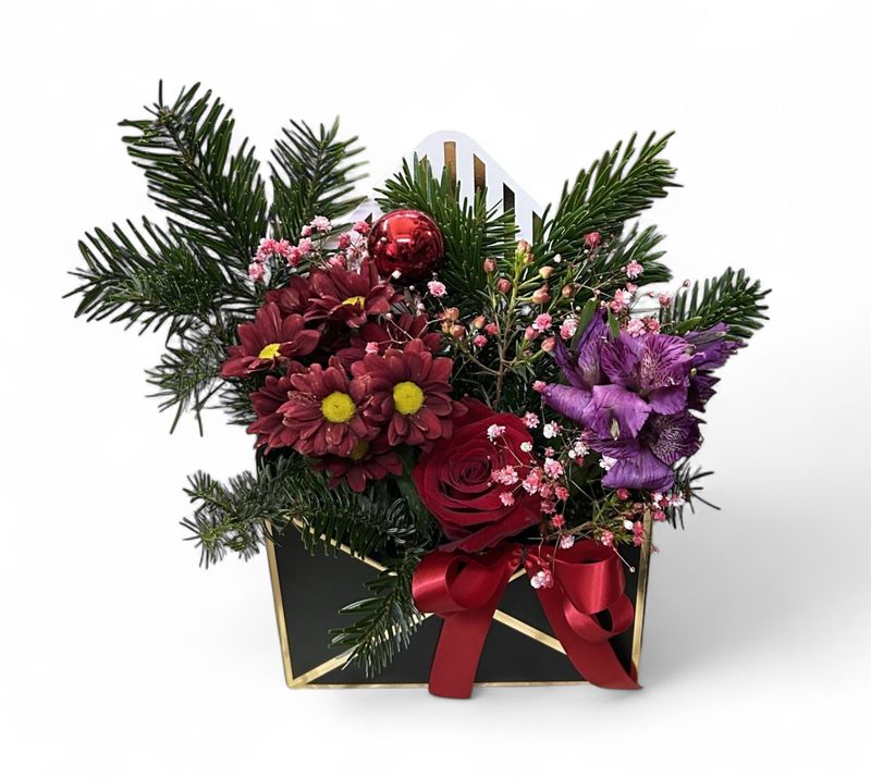 M04 - Mixed Flowers in a letter box