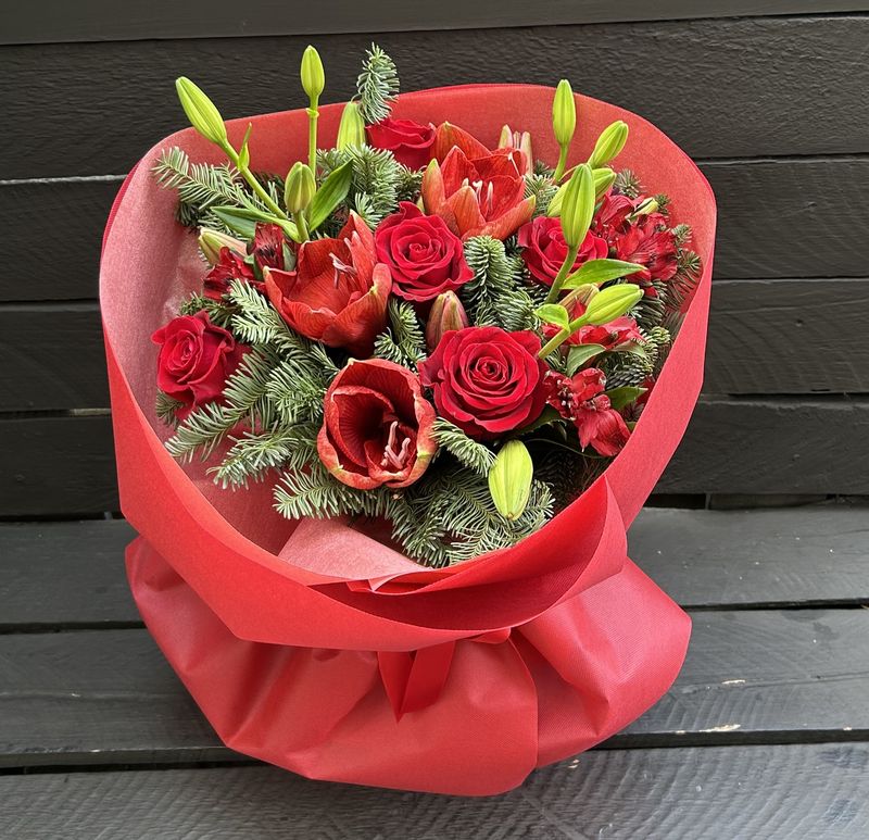 B04 - Mixed flower bouquet