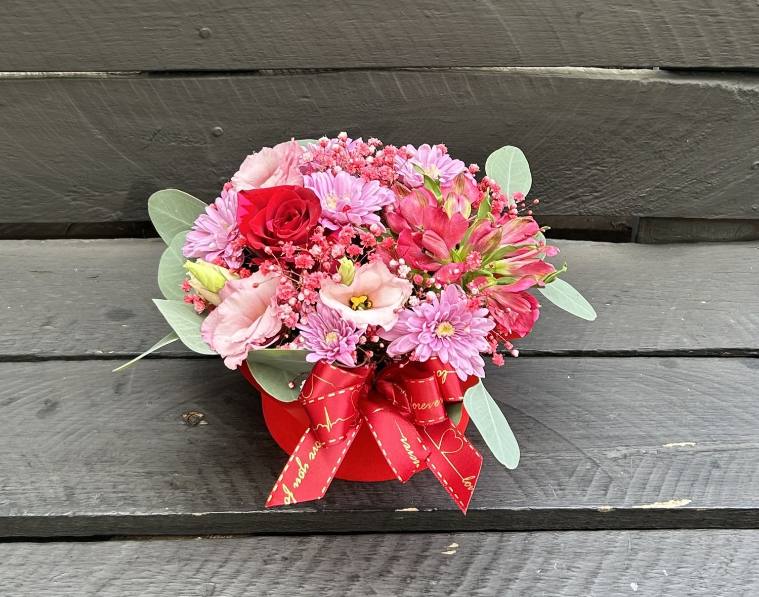 M03 - Mixed Flowers in a box