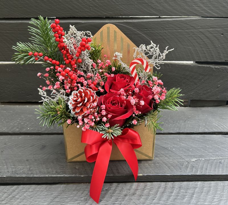 M05 - Mixed Flowers in a letter box