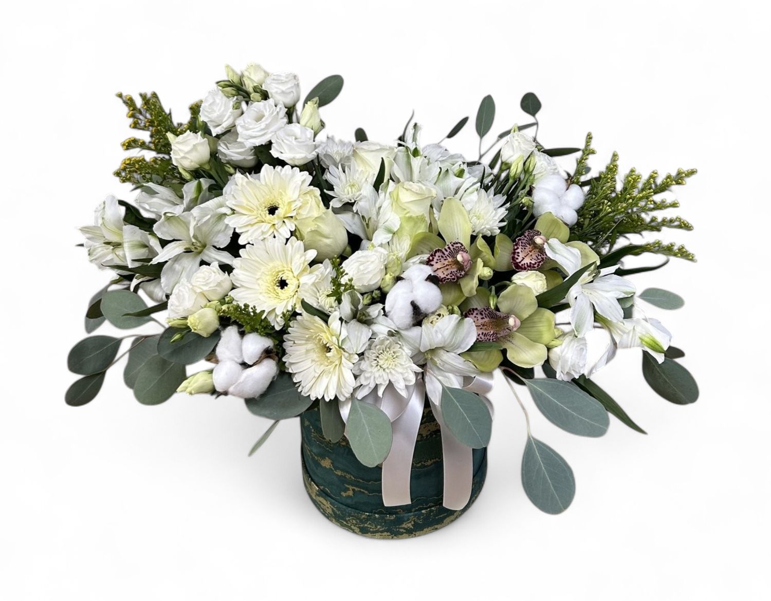 M12 - Mixed Flowers in a box