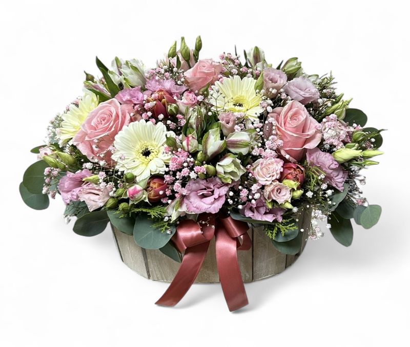 M15 - Mixed Flowers in a box