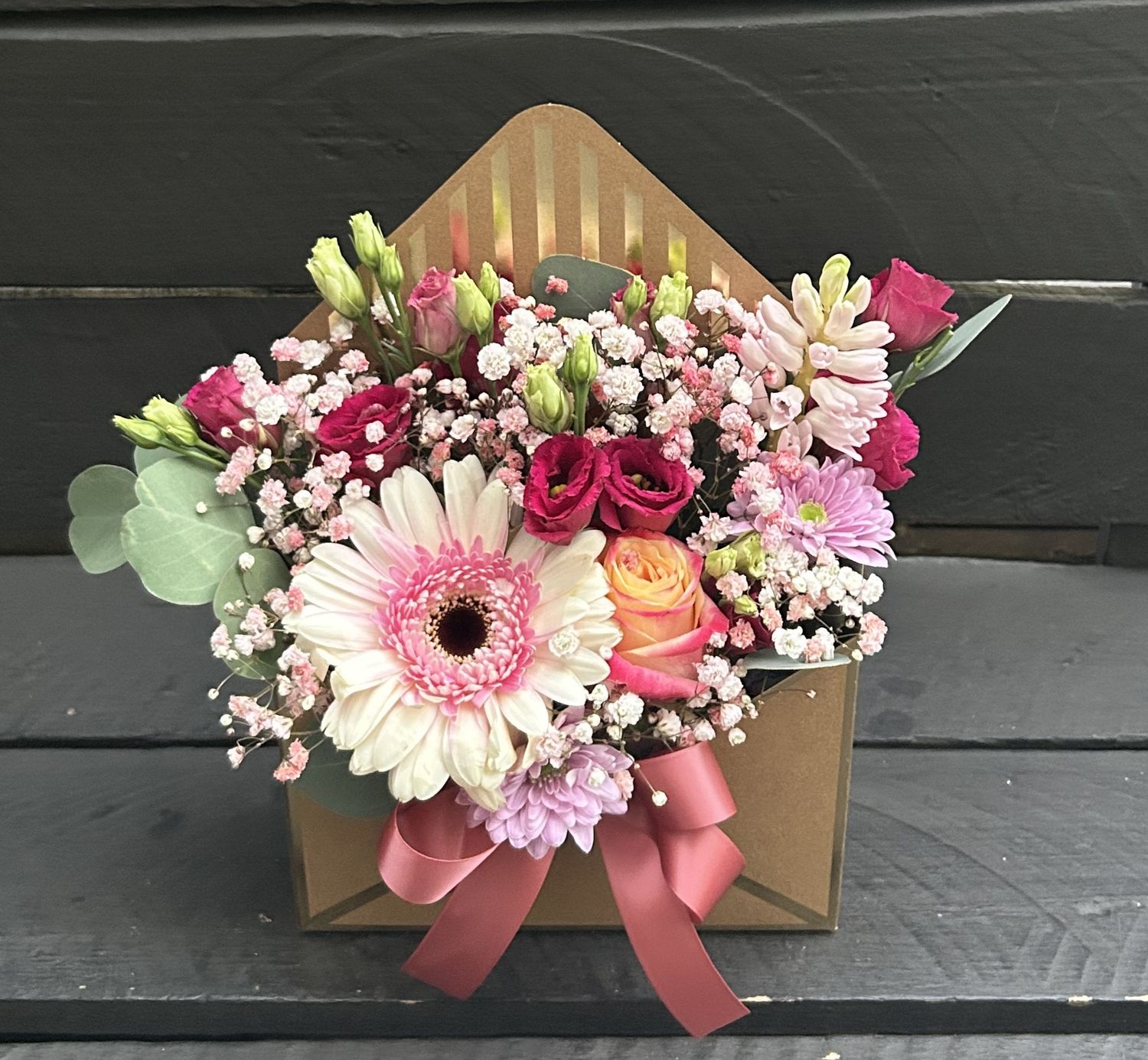 M08 - Mixed Flowers in a letter box