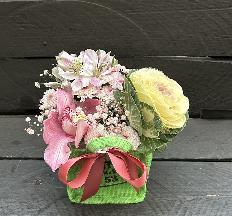 M03 - Mixed Flowers in a bag