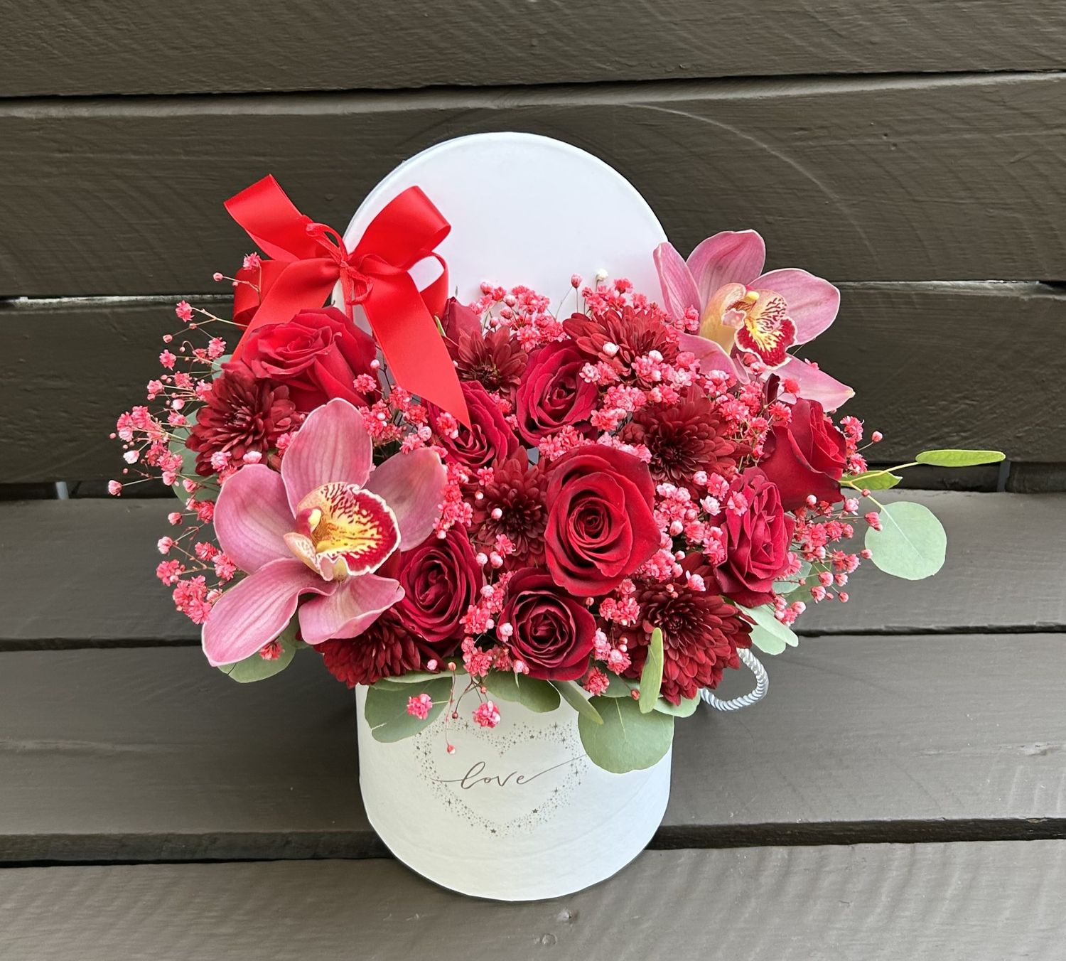 M03 - Mixed Flowers in a box