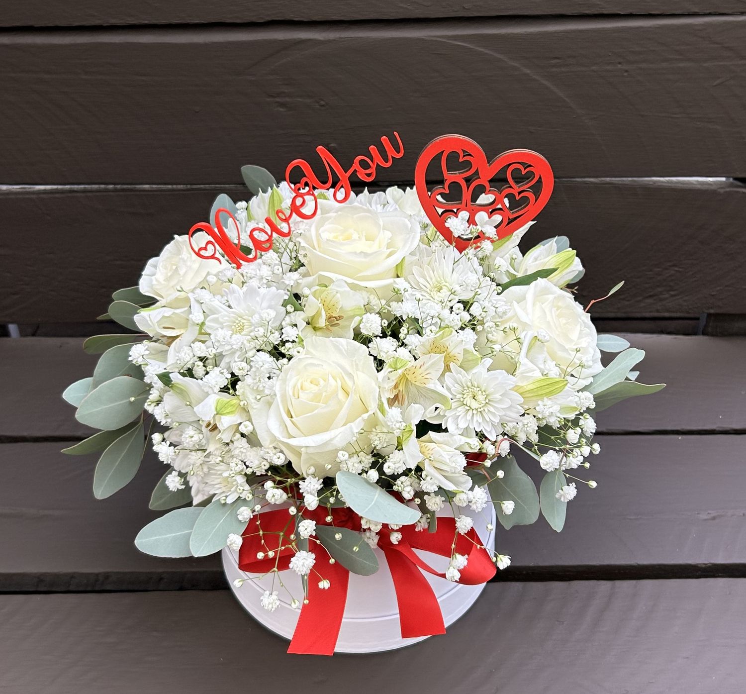 B2618 - Mixed Flowers in a box