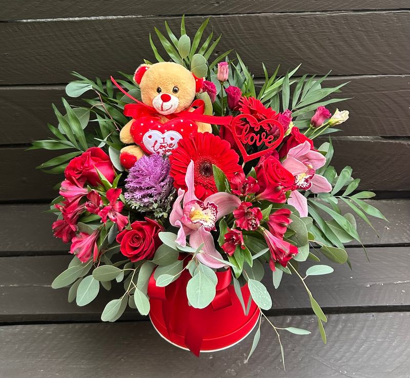 B2603 - Mixed Flowers in a box