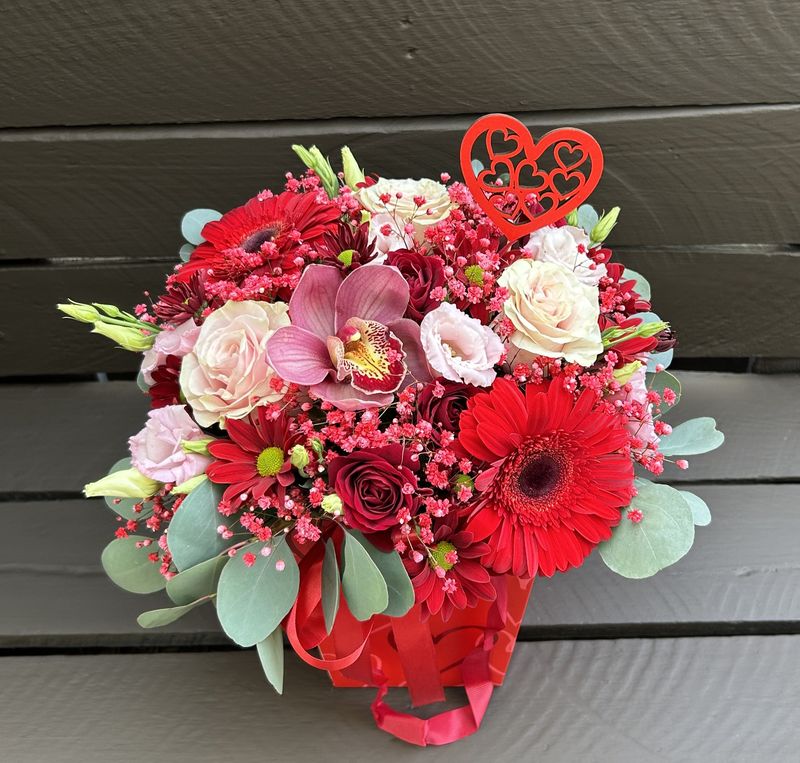 B2605 - Mixed Flowers in a bag